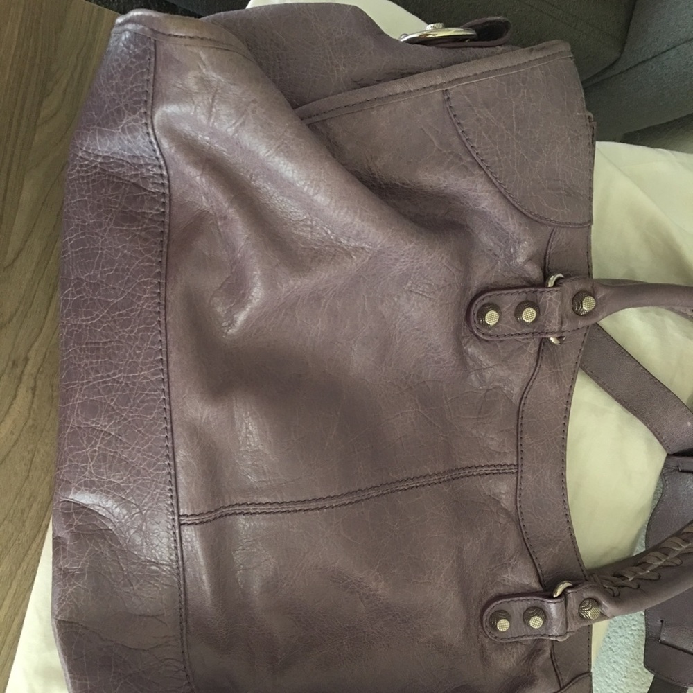 Handbag - Picture 3 of 5